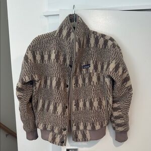 Patagonia Brown Patterned Fleece Jacket